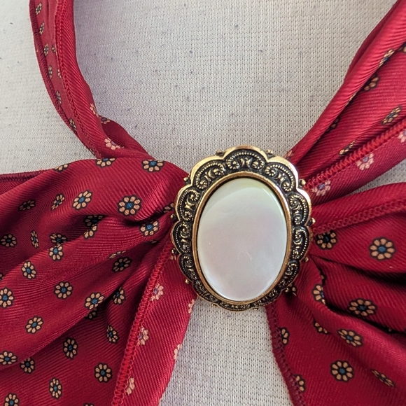 Vintage West Germany Scarf Clip Slide Gold Tone Faux Pearl Oval Scarf Ring - Picture 4 of 5